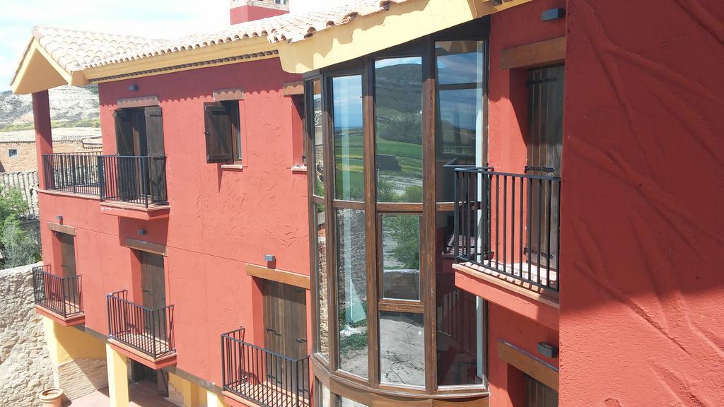 Hostal Casa Arrieta Castejon de Valdejasa Exterior foto